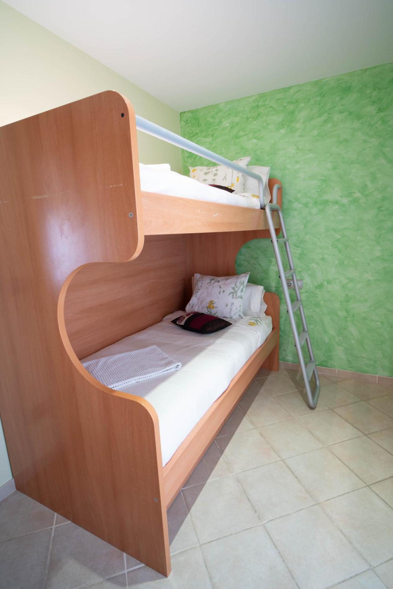 Enoturismo Celler Pinol Apartment Batea ภายนอก รูปภาพ