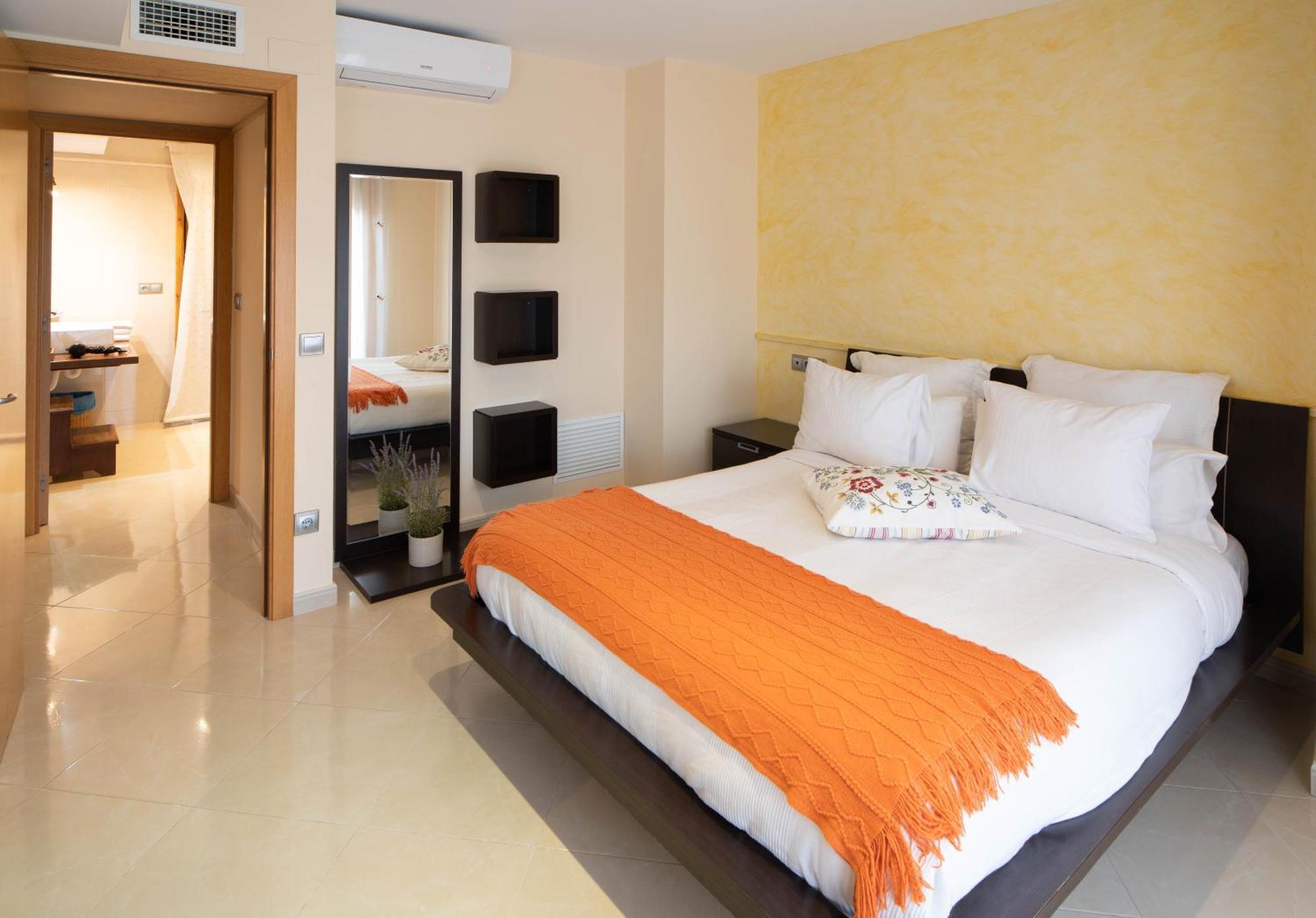Enoturismo Celler Pinol Apartment Batea ภายนอก รูปภาพ
