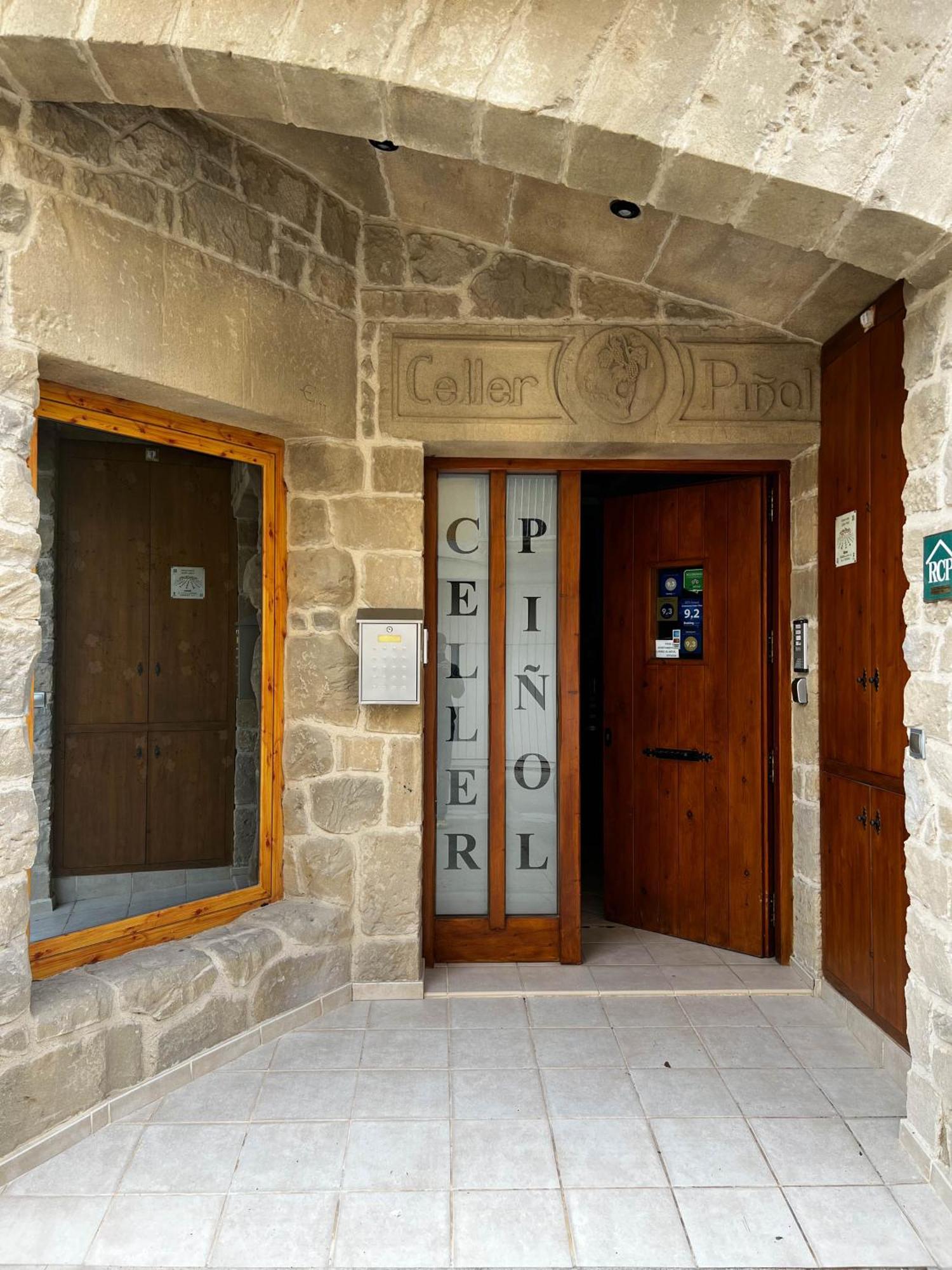 Enoturismo Celler Pinol Apartment Batea ภายนอก รูปภาพ