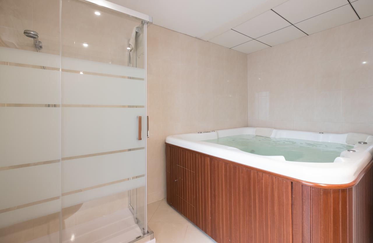 Enoturismo Celler Pinol Apartment Batea ภายนอก รูปภาพ